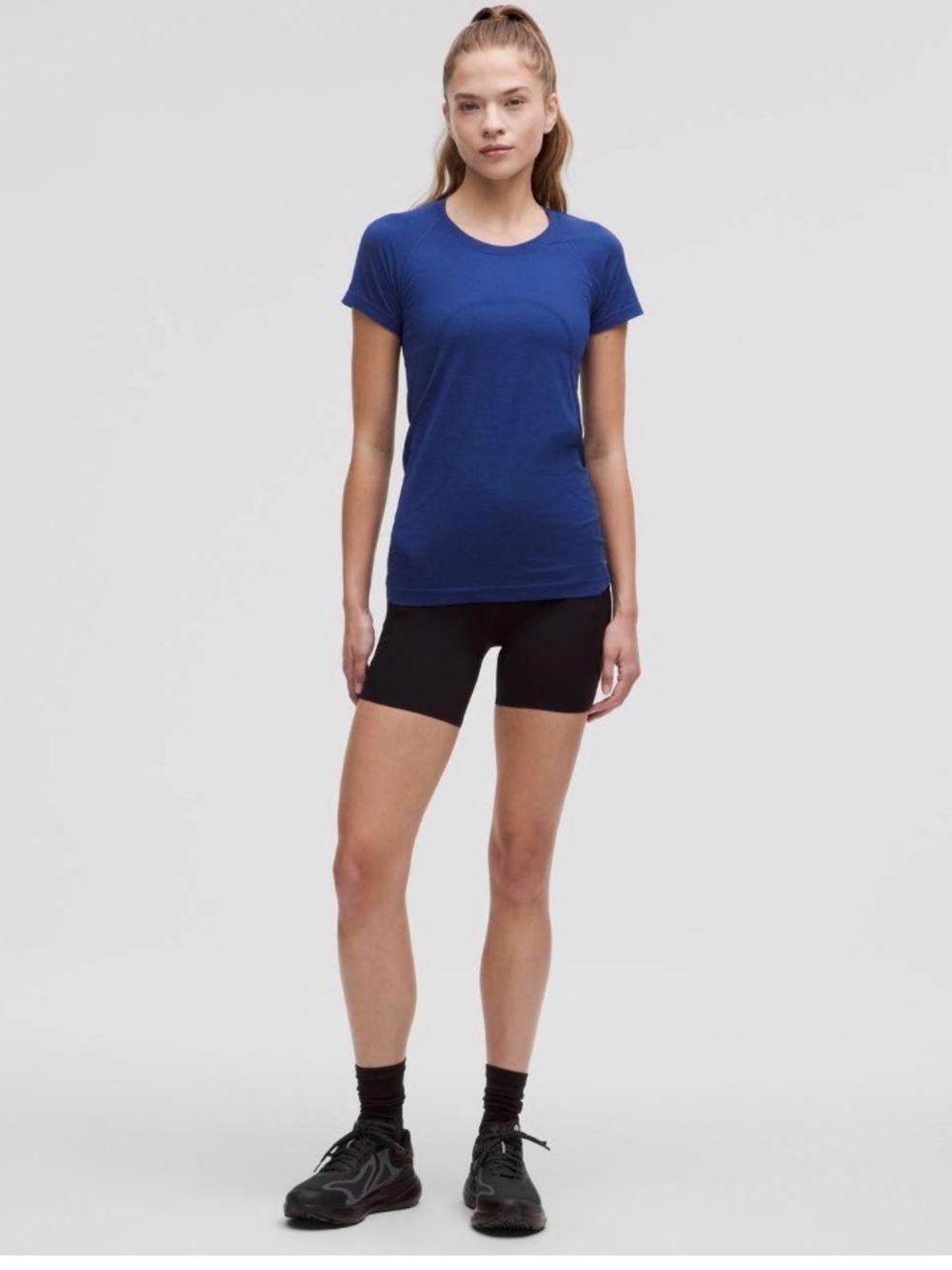 lululemon athletica Women's Crewneck Tee - Blue
